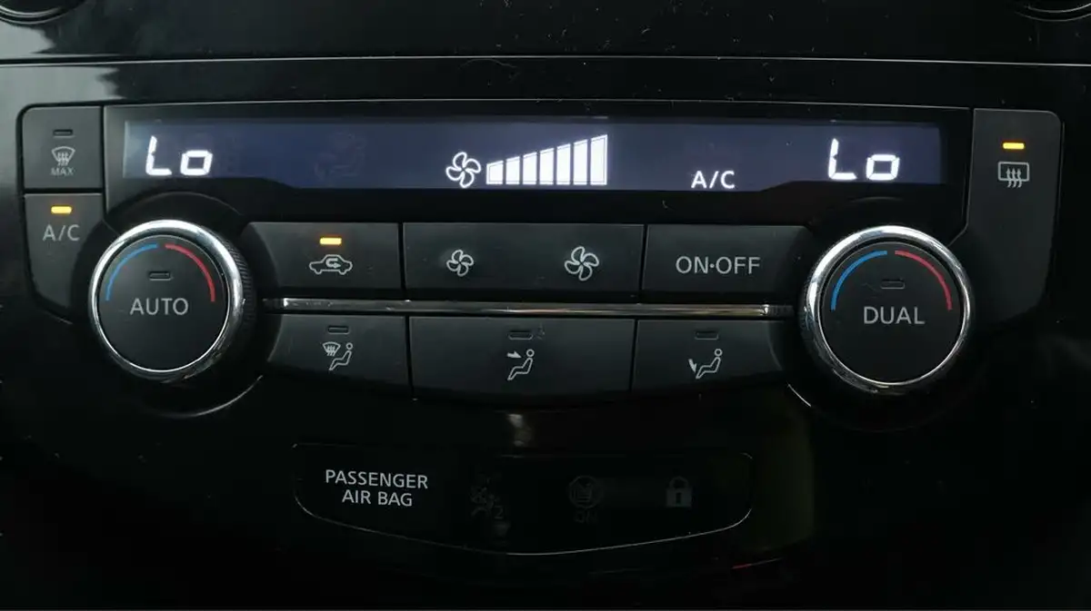 2021-nissan-qashqai-13-dig-t-n-connecta-140ps-big-12