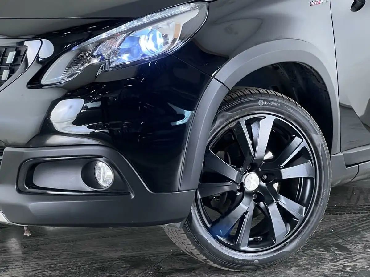2019-peugeot-2008-suv-12-puretech-gt-line-110bhp-eat6-big-41