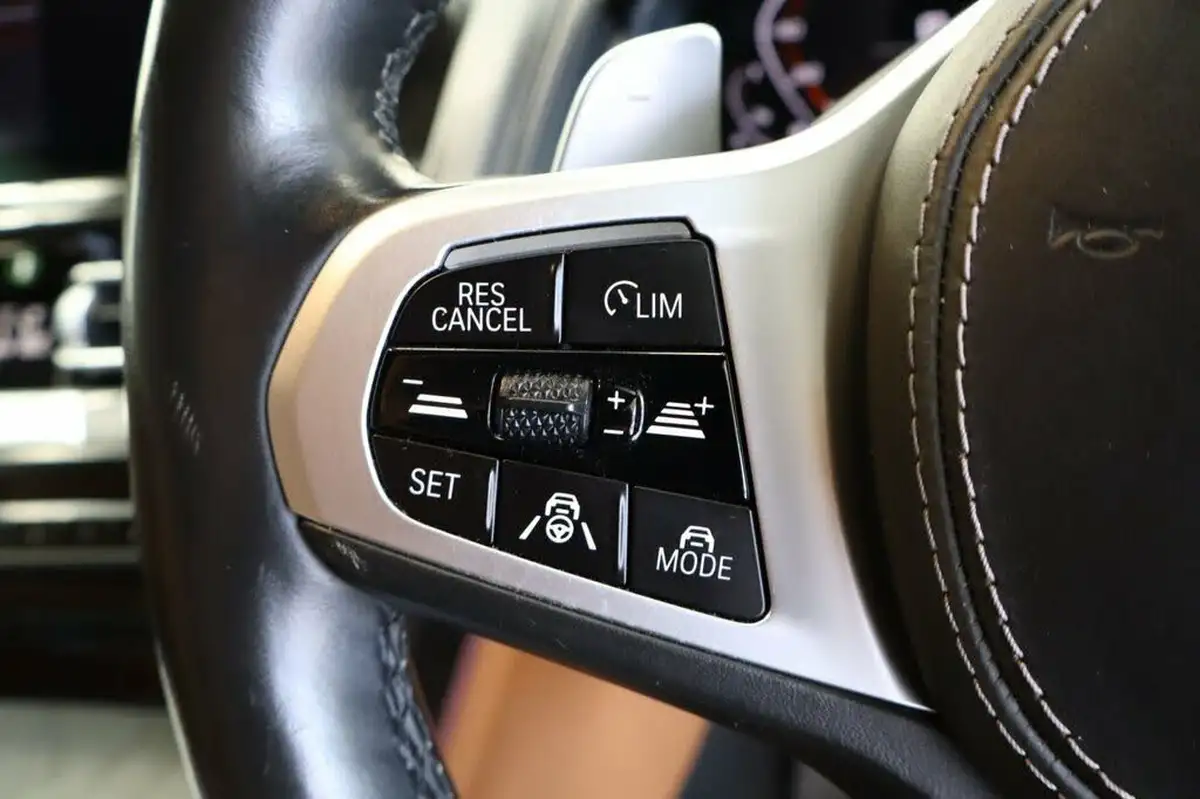 2019-bmw-8-series-44-m850i-xdrive-coupe-2d-big-27