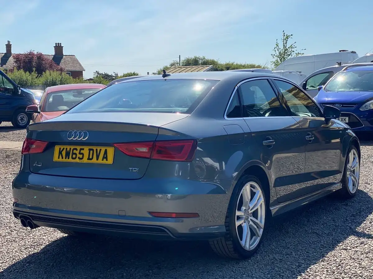2016-audi-a3-20-tdi-s-line-184ps-nav-ss-saloon-4d-big-4