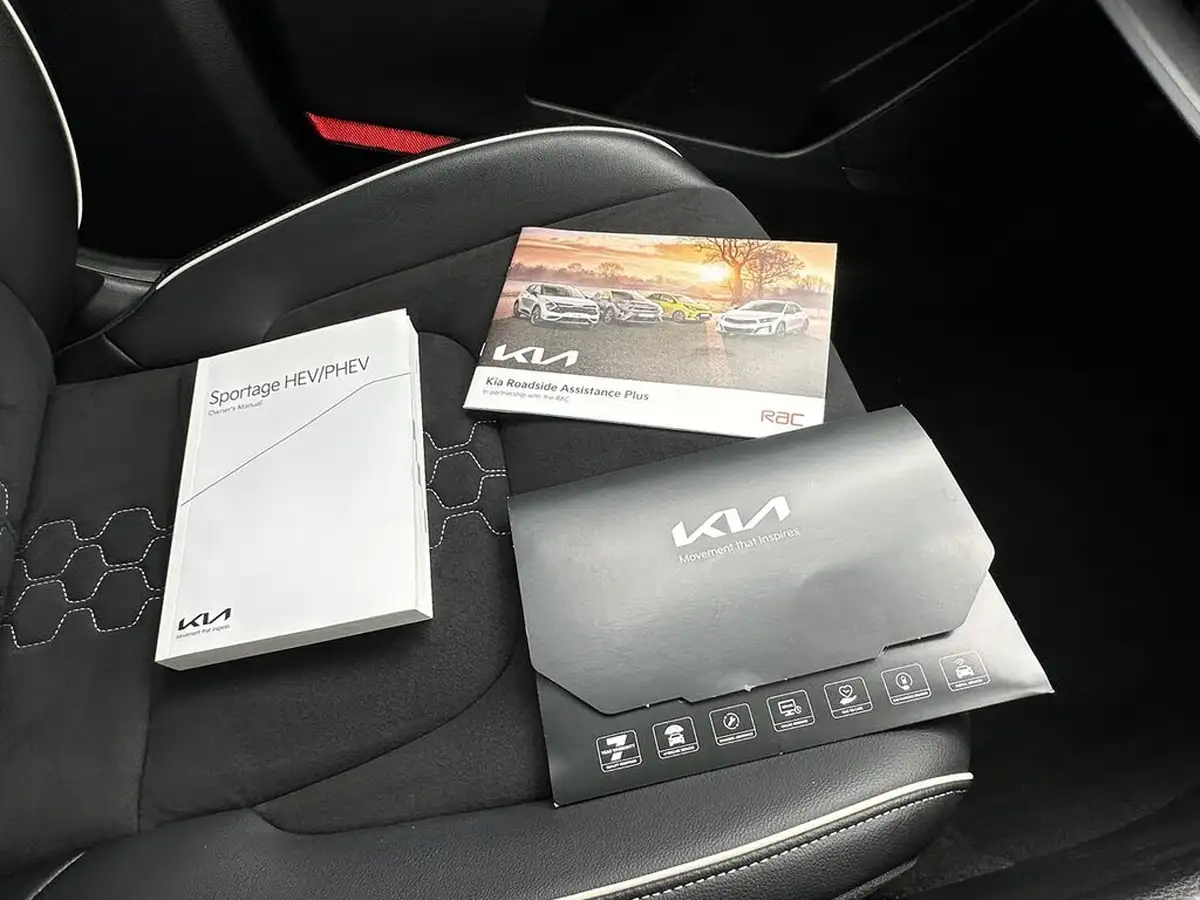2024-kia-sportage-16-t-gdi-gt-line-226bhp-hev-auto-big-25