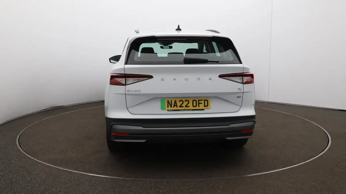 2022-skoda-enyaq-e-60-big-58