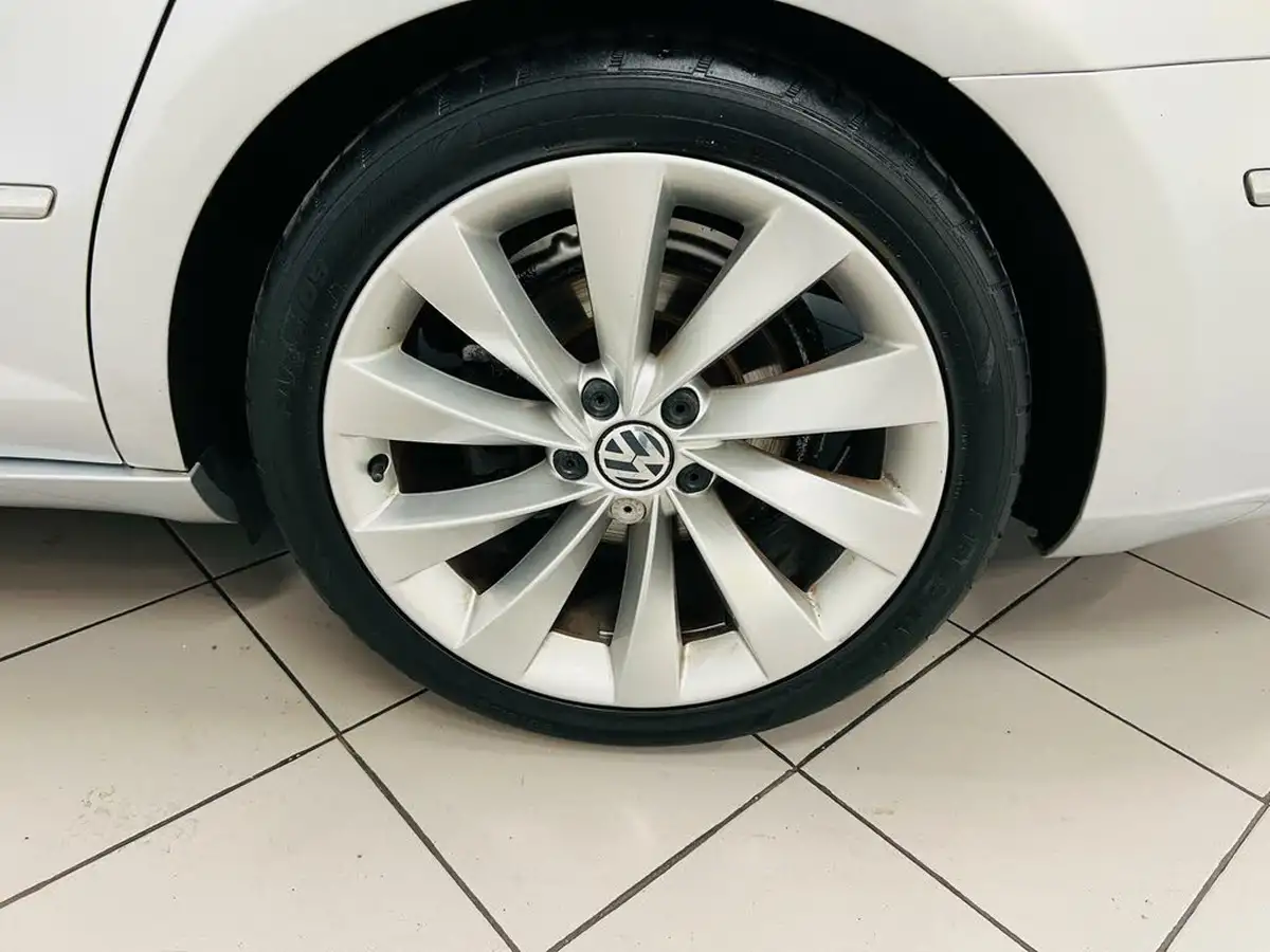 2015-volkswagen-cc-20tdi-gt-140ps-bmt-dsg-big-26