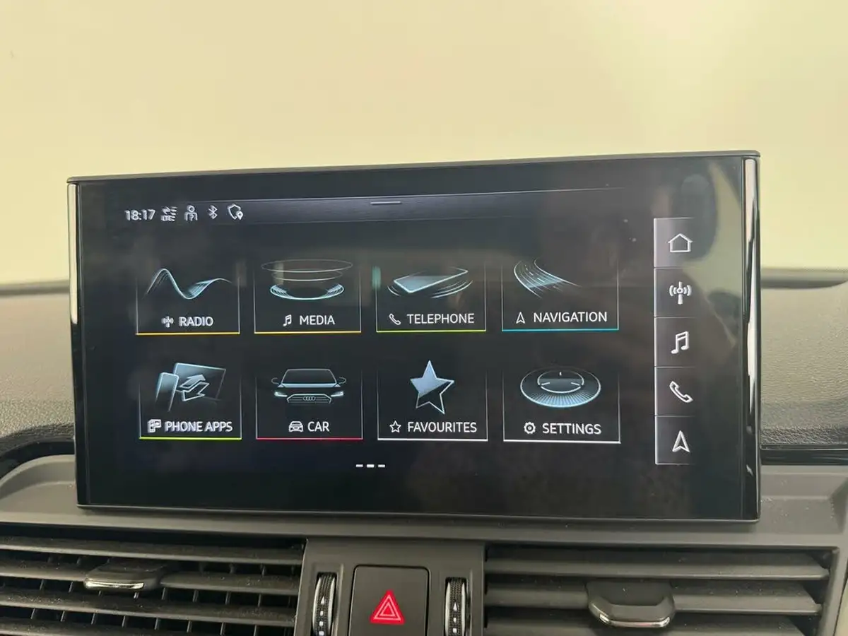 2022-audi-q5-20-50-tfsi-e-s-line-station-wagon-big-32