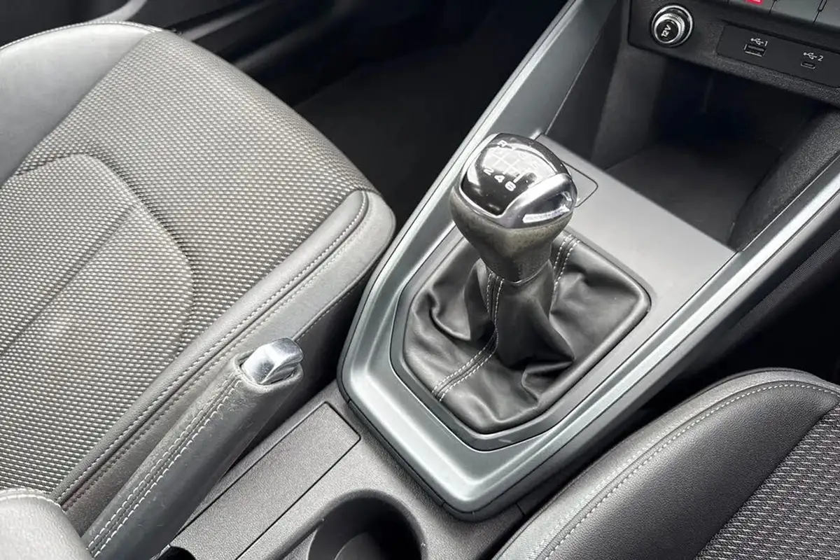 2020-audi-a1-10-30-tfsi-s-line-110ps-big-22