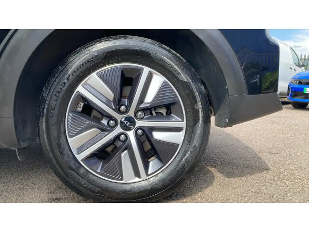 2022-kia-niro-16-gdi-2-139bhp-156kwh-big-6