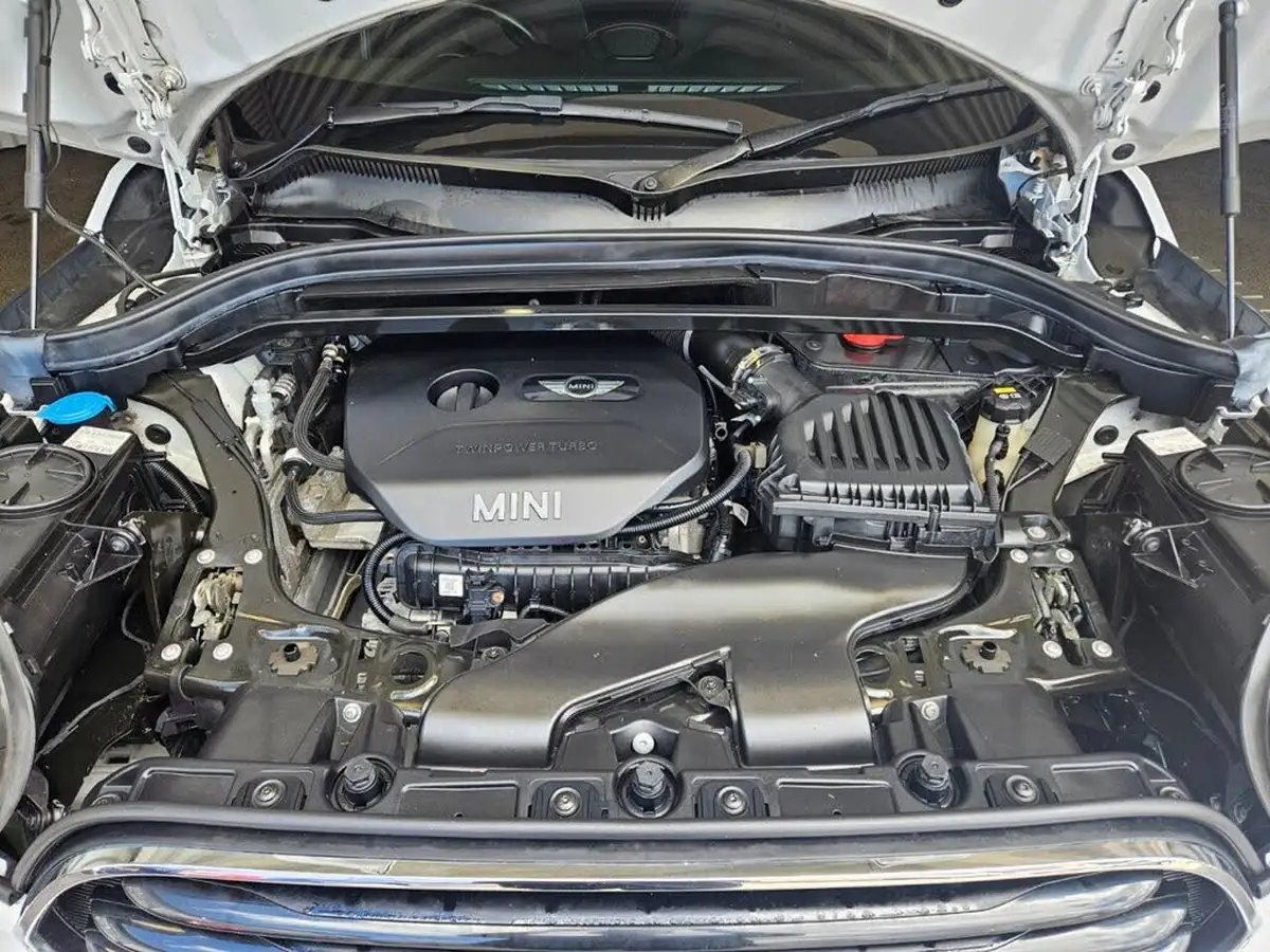 2018-mini-countryman-15-cooper-ss-big-9