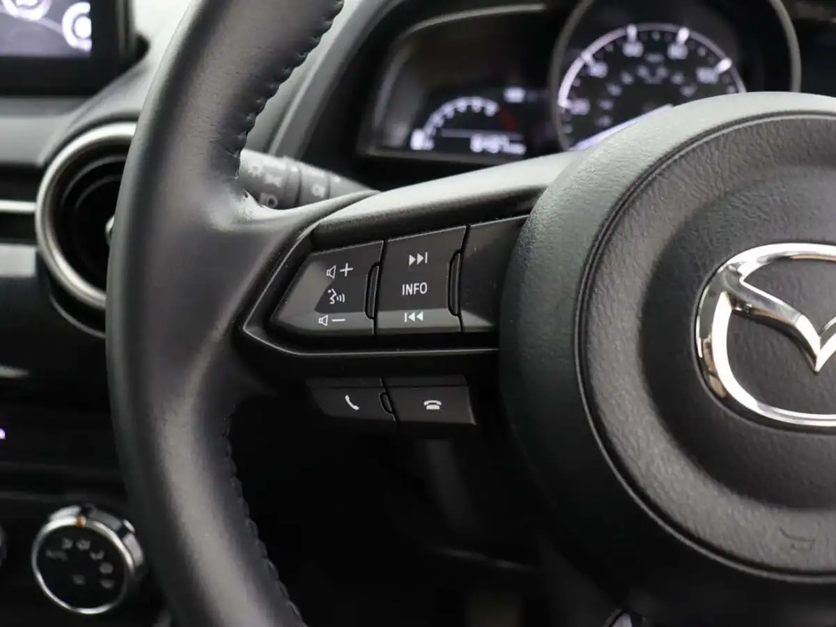 2020-mazda-mazda2-15-skyactiv-g-se-l-nav-big-32
