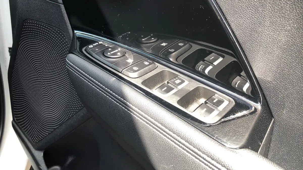 2019-kia-niro-16-gdi-2-big-21