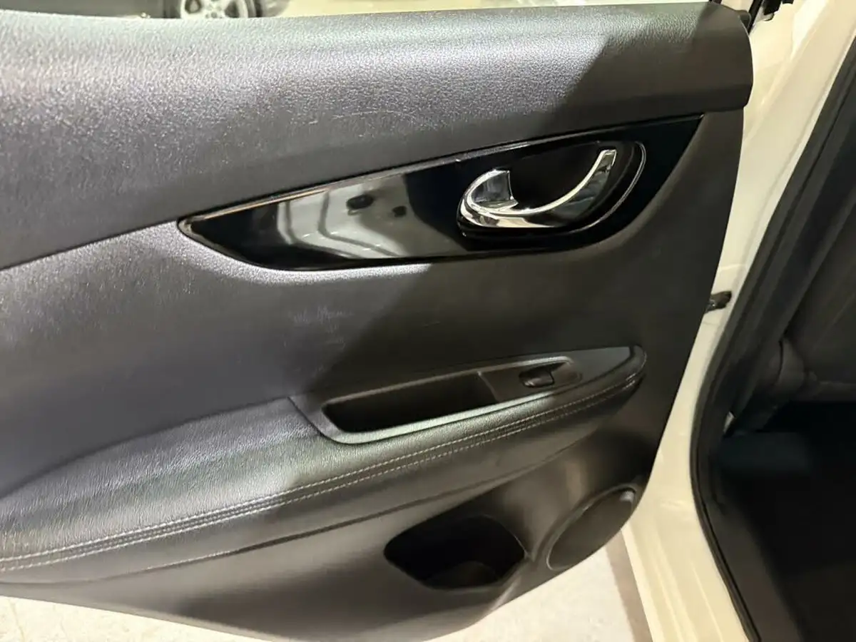 2017-nissan-qashqai-15dci-tekna-big-12