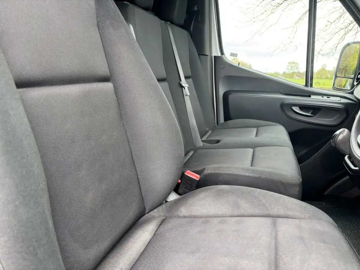 2020-mercedes-benz-sprinter-21cdi-314-l2h1-panel-van-rwd-eco-gear-360-big-14