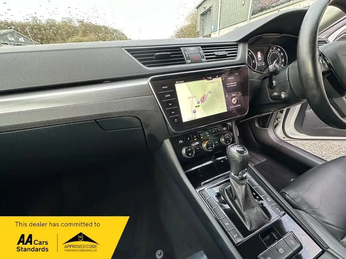 2018-skoda-superb-20tdi-scr-se-l-executive-150ps-estate-dsg-big-21