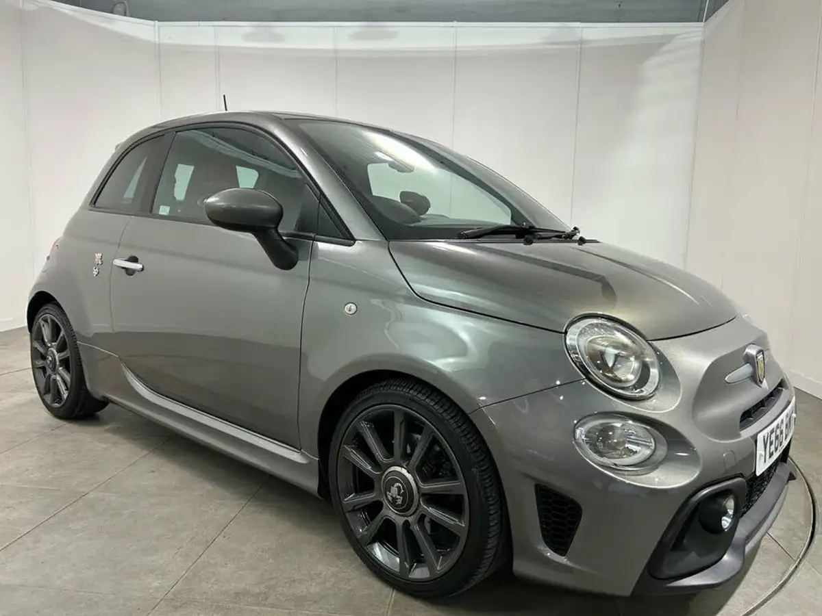 2017-abarth-595-14-tjet-turismo-big-38