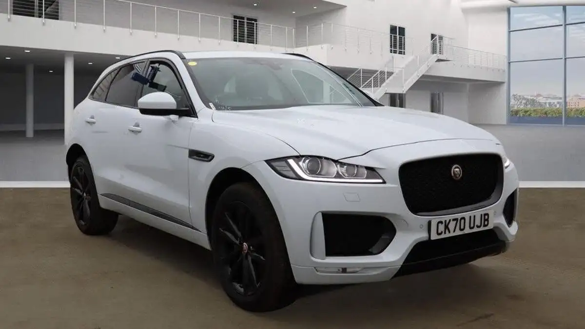 2020-jaguar-f-pace-20-i4d-chequered-flag-180ps-big-1