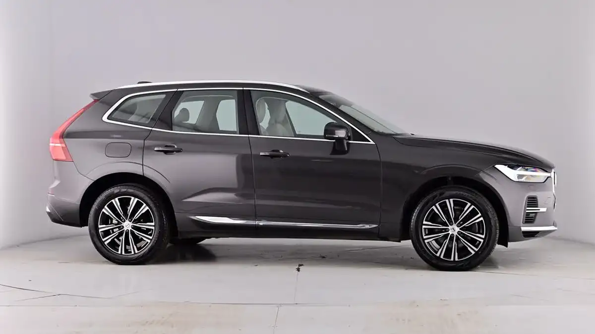 2021-volvo-xc60-20-t6-inscription-350bhp-big-79