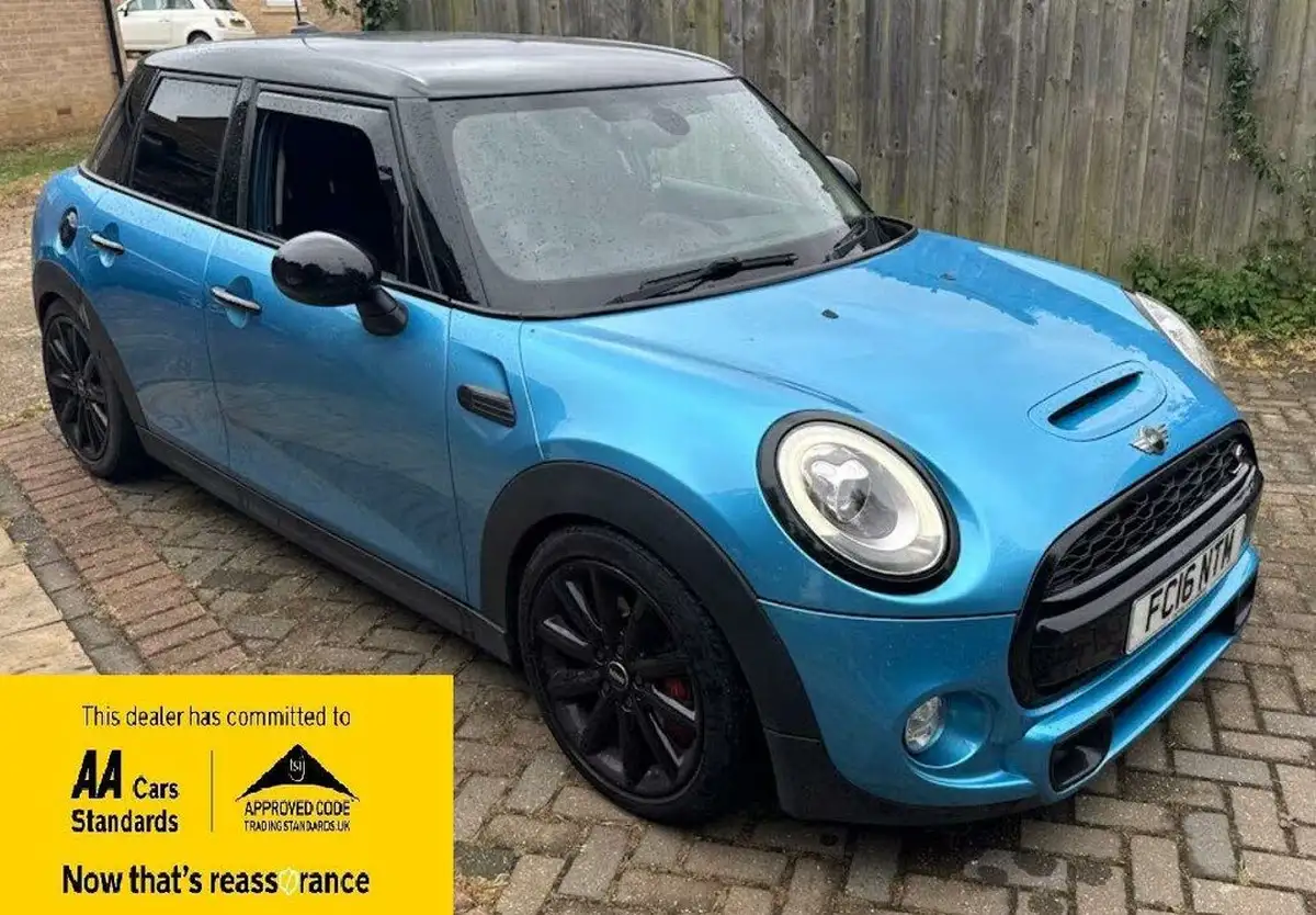 2016-mini-cooper-20td-cooper-sd-170bhp-chili-ss-hatchback-5d-sport-auto-big-0