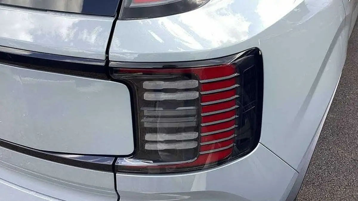 2024-volvo-ex30-e-twin-ultra-big-29