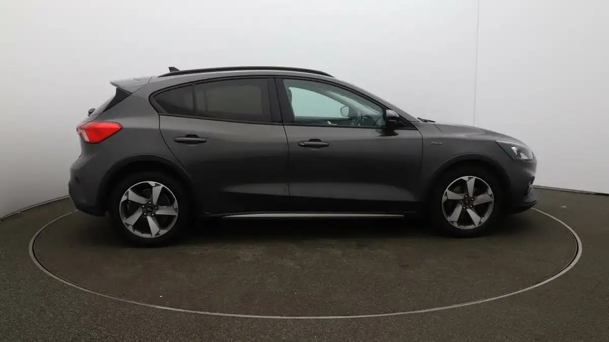 2019-ford-focus-10t-active-hatchback-big-48