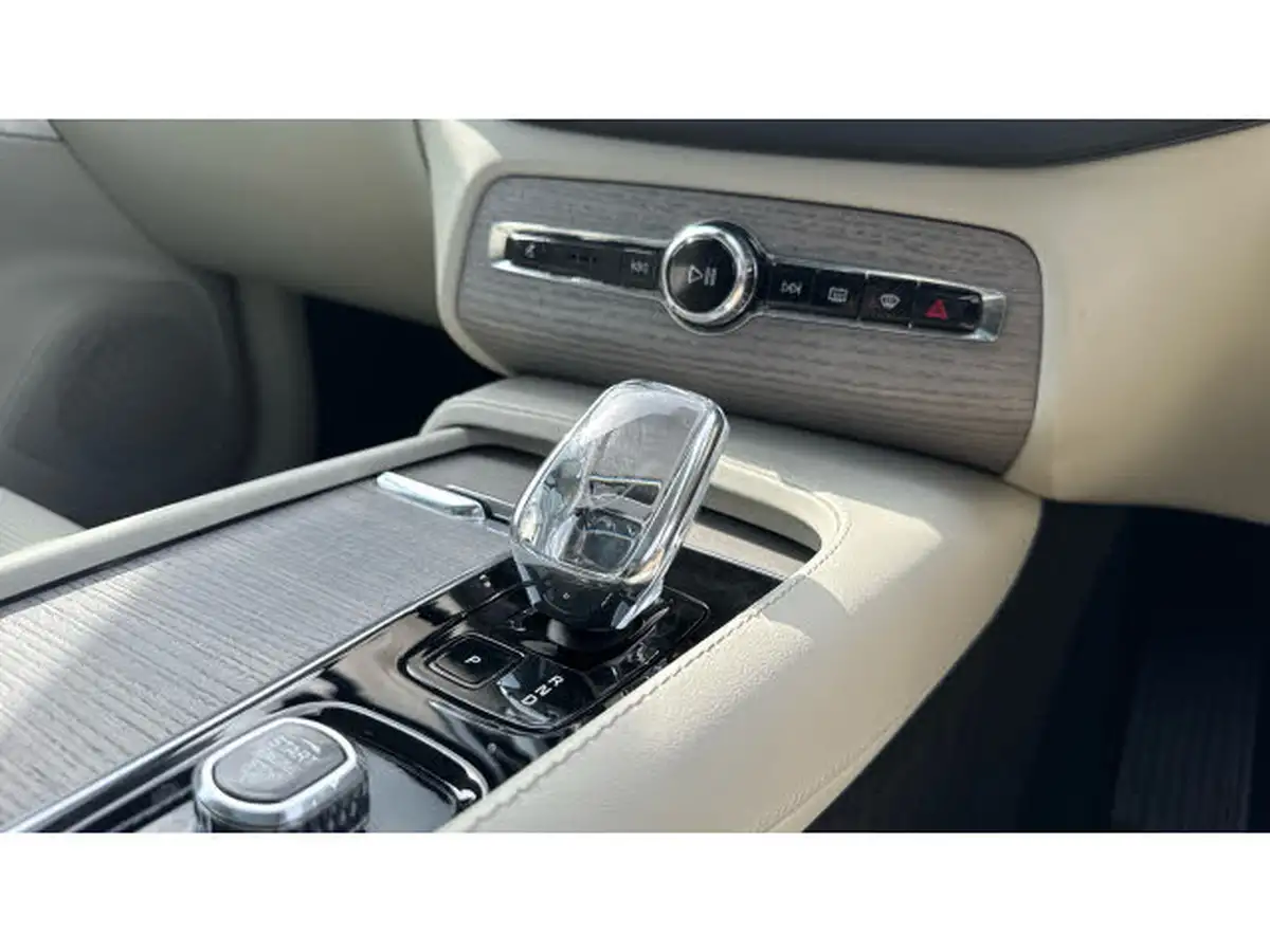 2024-volvo-xc90-20-b6-ultimate-big-13