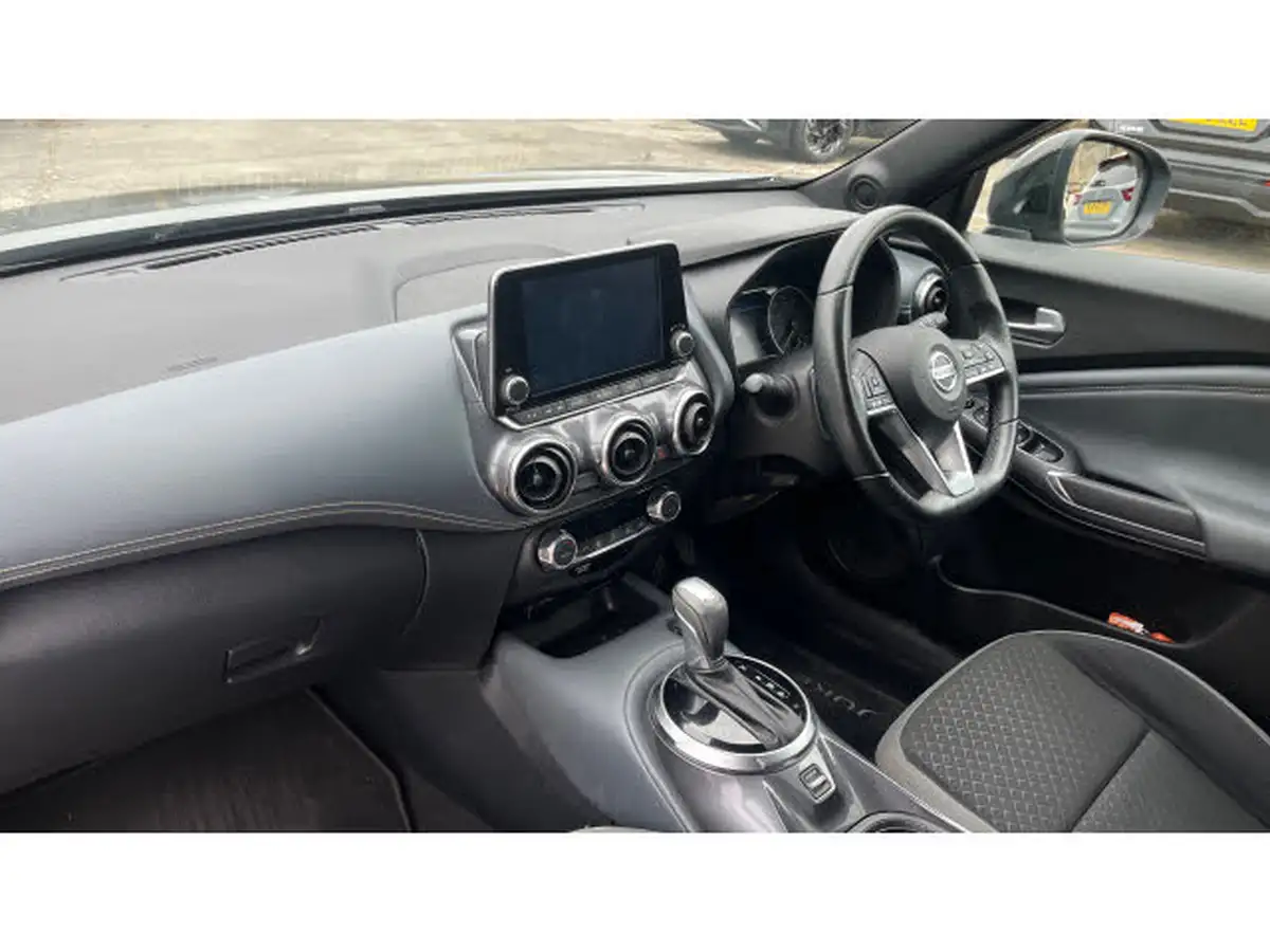 2021-nissan-juke-10-dig-t-n-connecta-dct-big-8