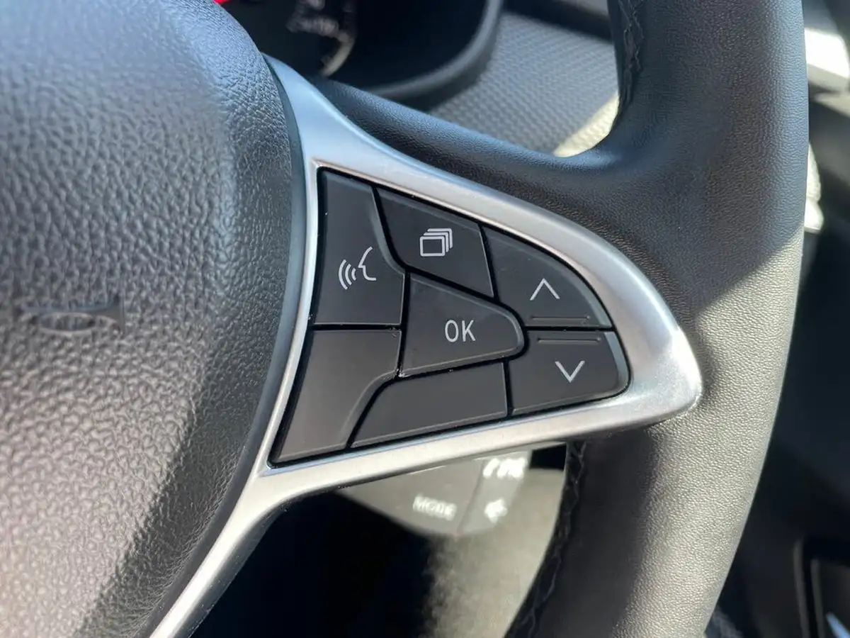 2022-dacia-sandero-10-tce-comfort-90bhp-big-16