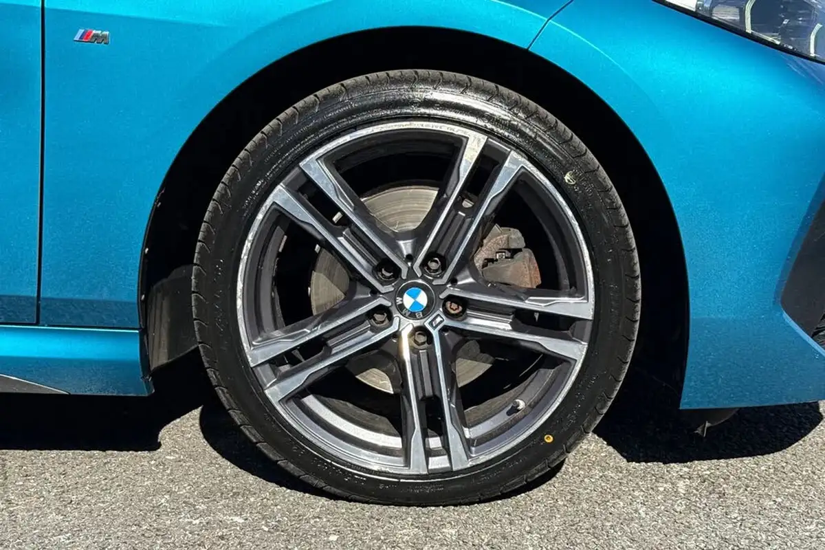 2022-bmw-2-series-15-218i-sport-lcp-coupe-4d-dct-big-9