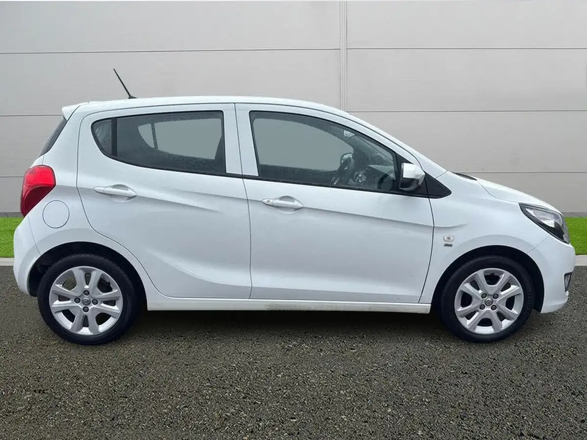 2017-vauxhall-viva-big-7