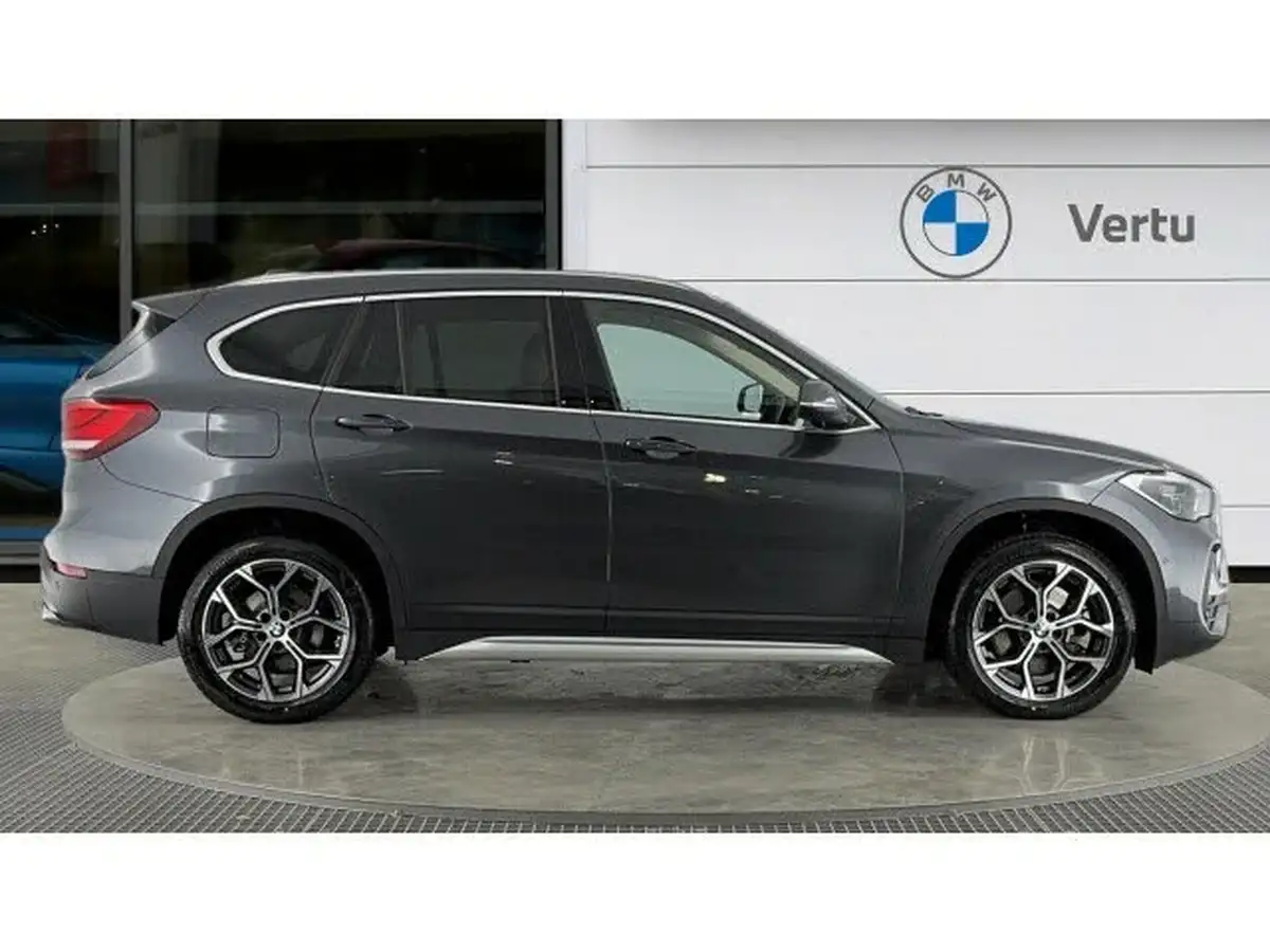 2021-bmw-x1-20-xdrive20i-xline-big-2