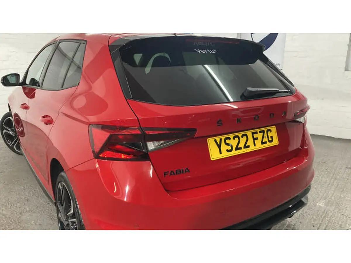 2022-skoda-fabia-15-tsi-monte-carlo-big-43