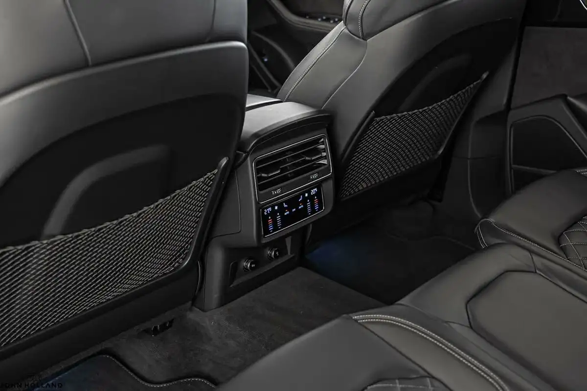 2022-audi-sq8-40-tfsi-black-edition-big-16