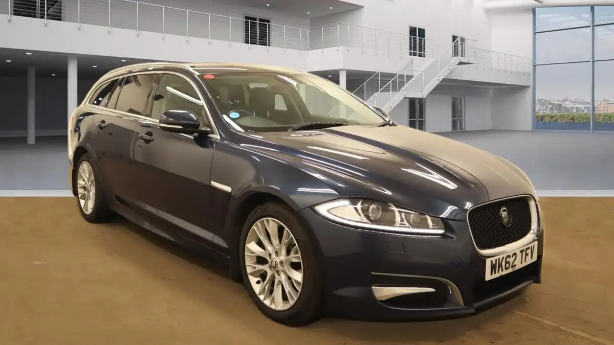 2013-jaguar-xf-22td-200ps-ss-sportbrake-5d-auto-big-0
