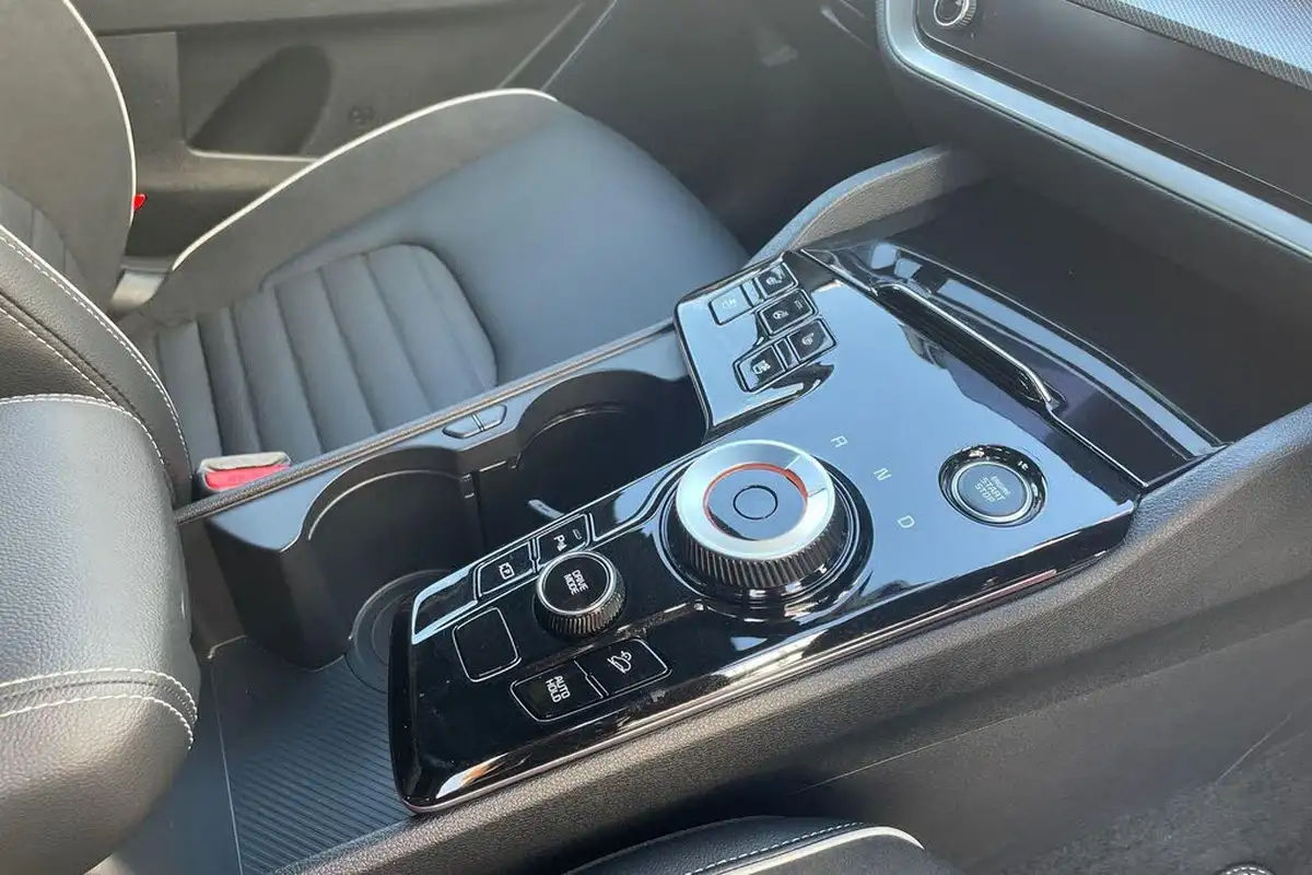 2024-kia-sportage-16-t-gdi-gt-line-s-207bhp-hev-auto-big-16
