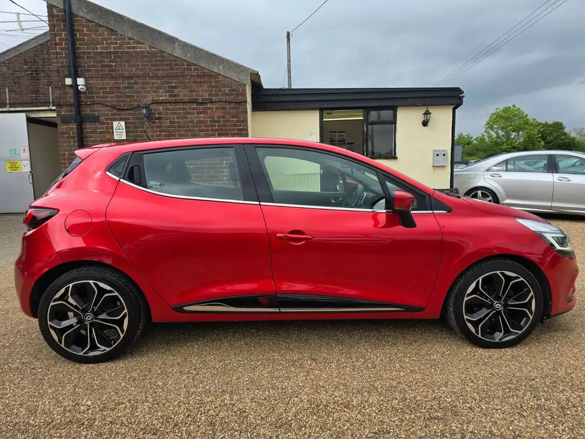 2017-renault-clio-15dci-dynamique-s-nav-90bhp-edc-auto-big-5