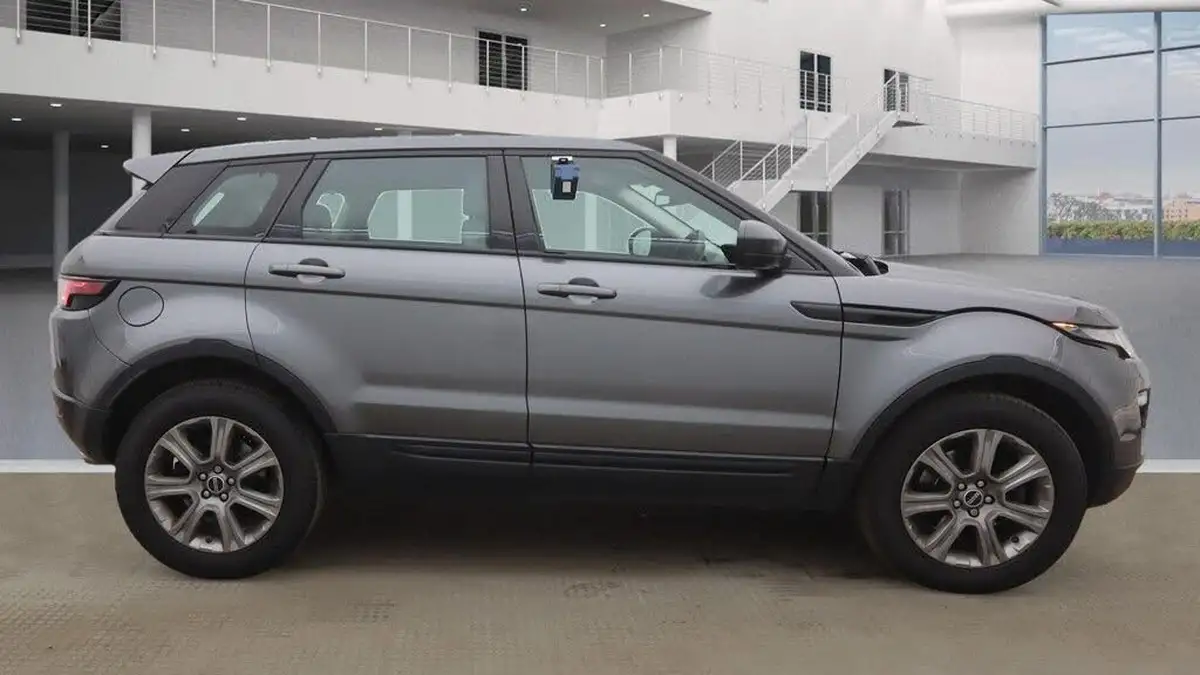 2015-land-rover-range-rover-evoque-20td4-se-tech-hatchback-5d-auto-big-10