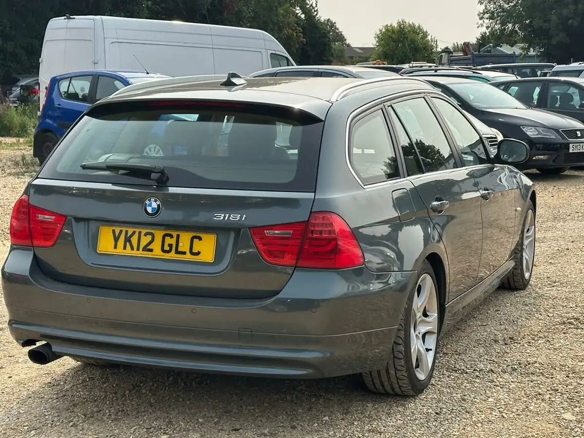 2012-bmw-3-series-20-318i-exclusive-edition-auto-big-6