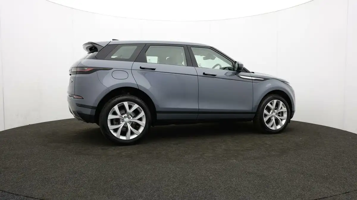2021-land-rover-range-rover-evoque-15-p300e-se-big-38
