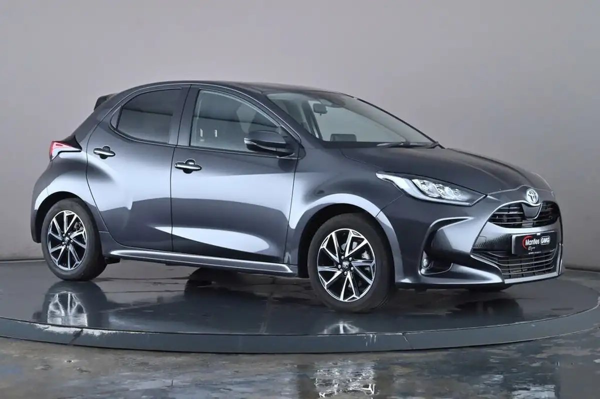 2023-toyota-yaris-15-vvt-i-design-big-0