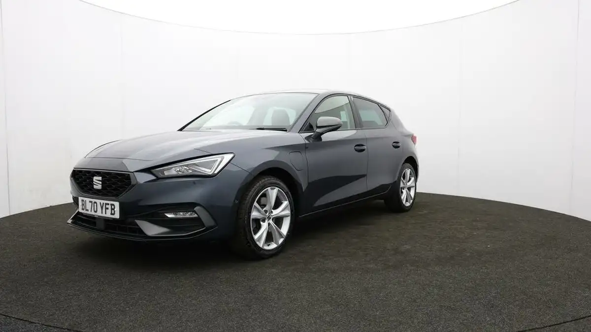 2020-seat-leon-14-e-hybrid-fr-hatchback-big-60