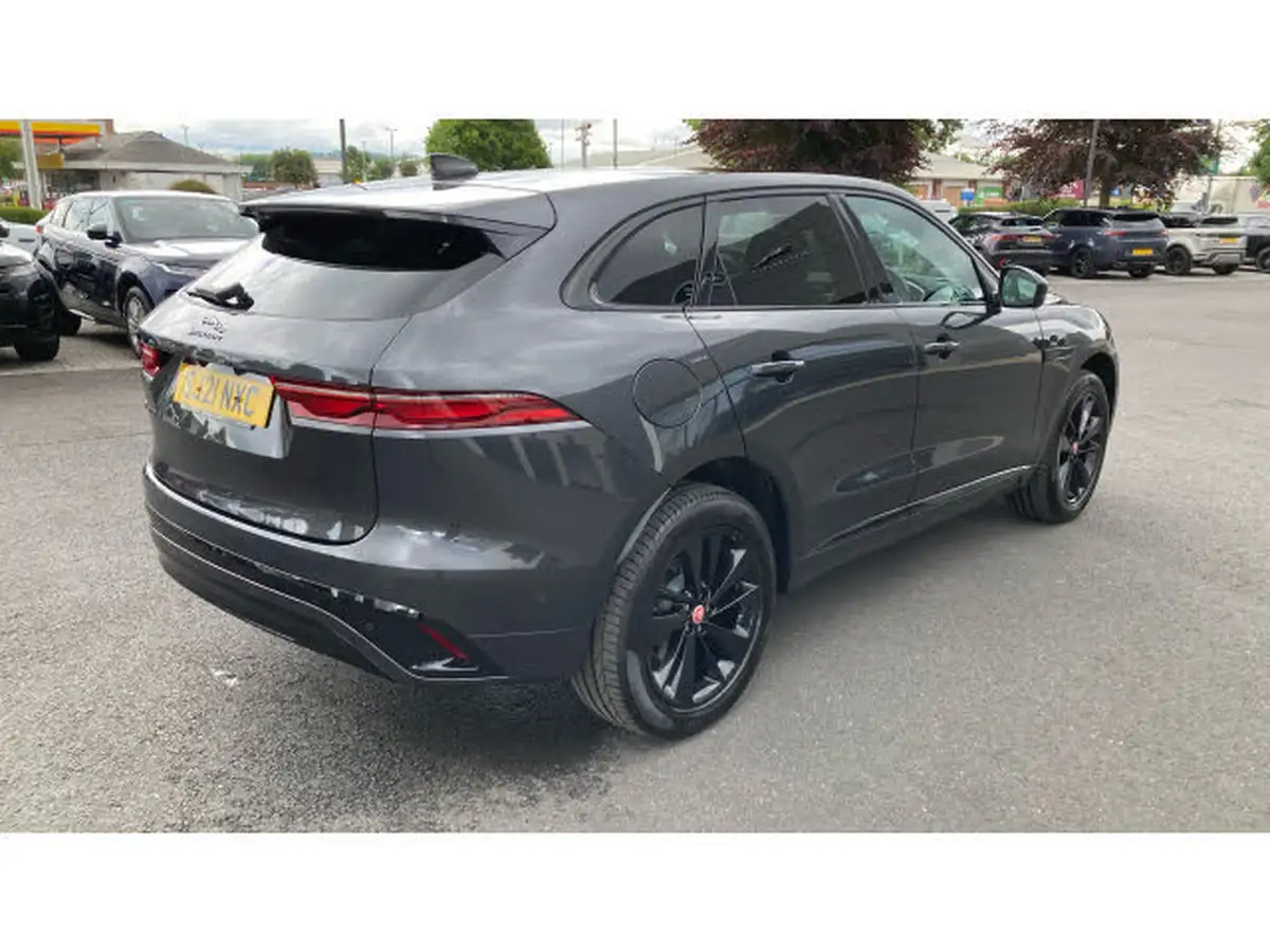 2021-jaguar-f-pace-20-d200-r-dynamic-se-mhev-big-37