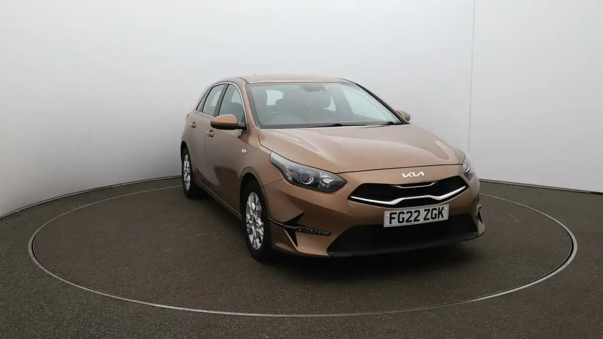 2021-kia-ceed-10-t-gdi-2-hatchback-big-40