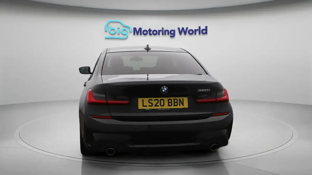 2020-bmw-3-series-20-320i-m-sport-tu-saloon-4d-big-6