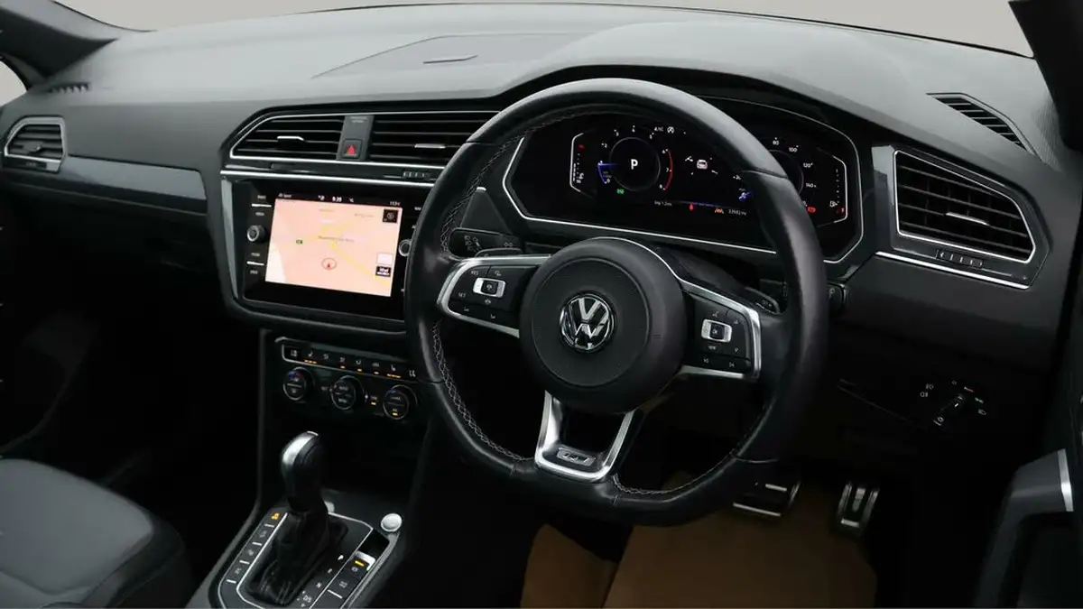 2020-volkswagen-tiguan-20-tsi-sel-230ps-big-8