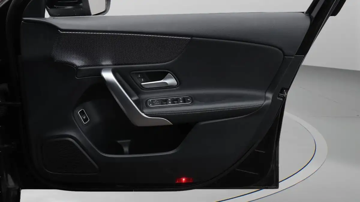 2020-mercedes-benz-a-class-13-a200-sport-saloon-4d-7g-dct-big-15