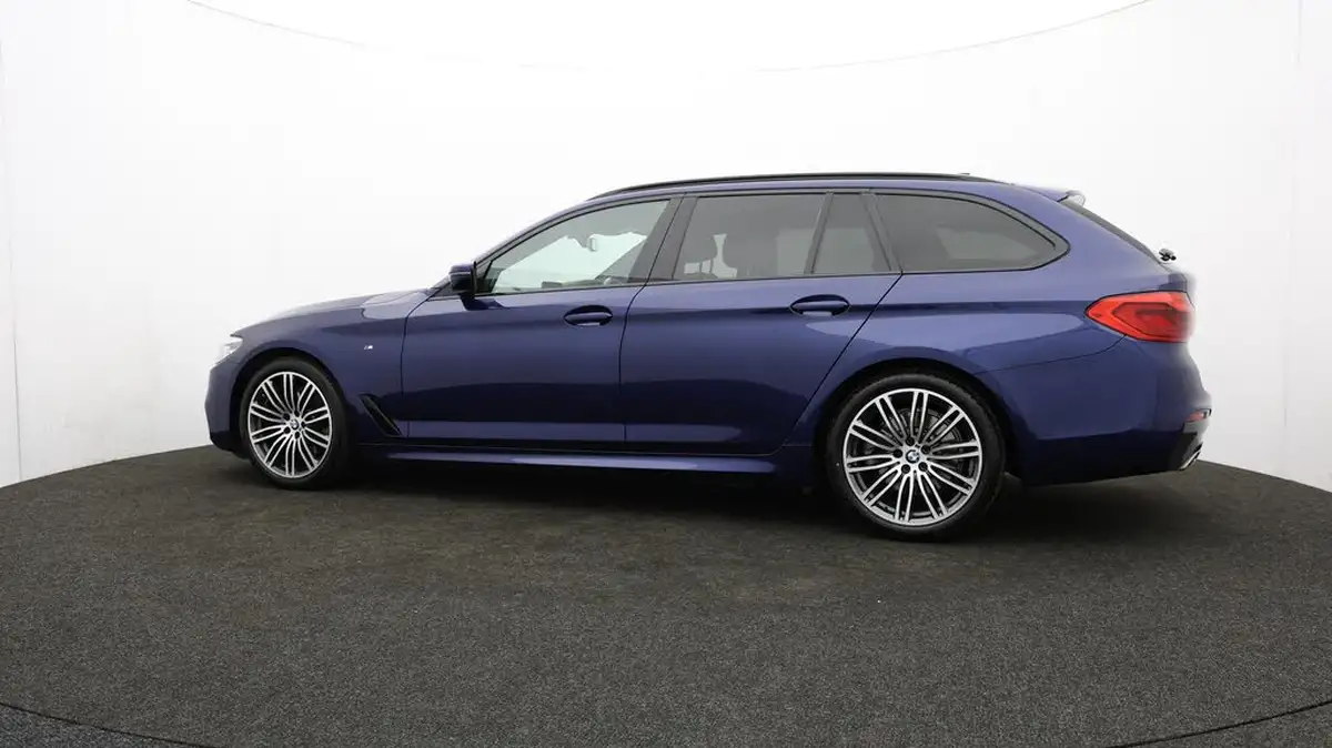 2020-bmw-5-series-20td-520d-m-sport-190ps-mht-touring-5d-big-75