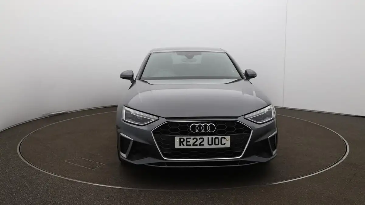 2022-audi-a4-20-35-tfsi-s-line-tronic-big-32