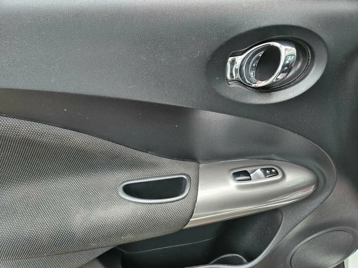 2014-nissan-juke-15td-acenta-big-26