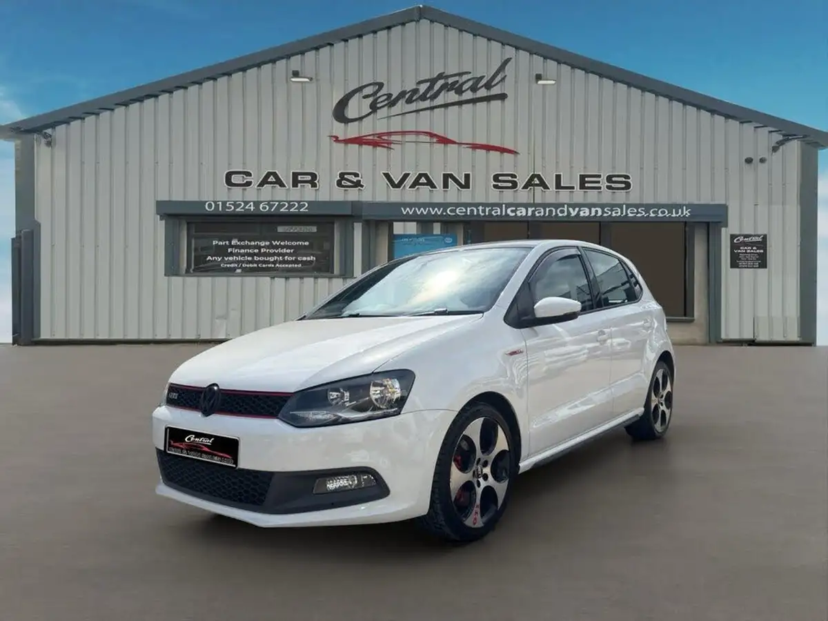 2014-volkswagen-polo-14-gti-5d-big-6