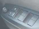 2024-toyota-yaris-15-vvt-i-design-small-18