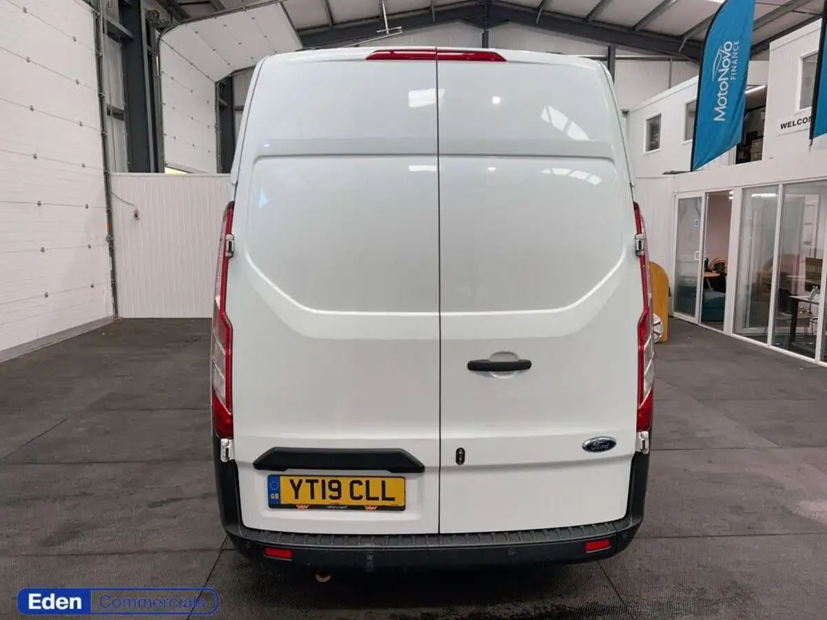 2019-ford-transit-custom-20tdci-300-l1h2-105pseu6-big-4