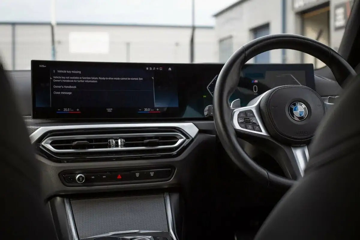 2022-bmw-3-series-30td-m340d-xdrive-saloon-4d-big-3